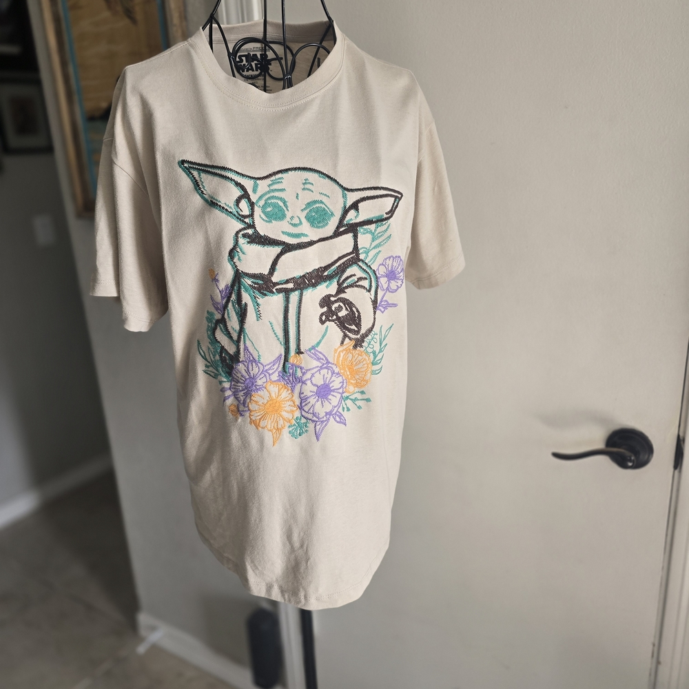 Star Wars Cream  Grogu Baby Yoda Graphic Tee